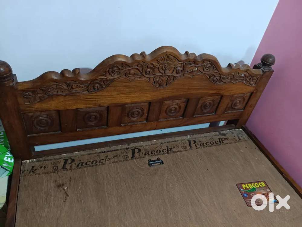 Beds with good condition