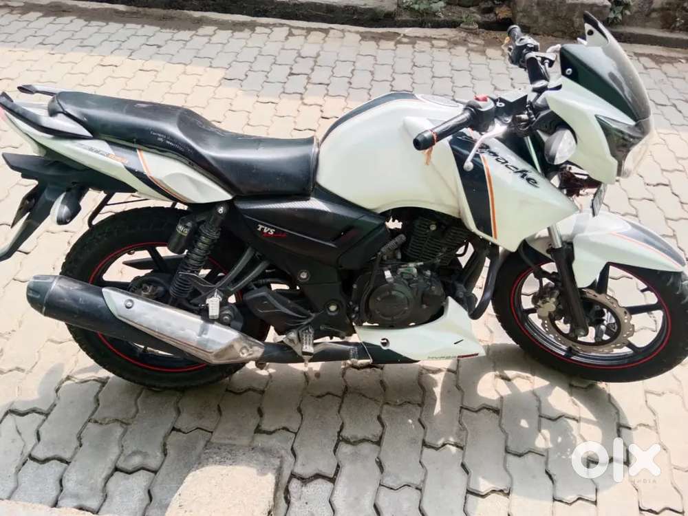 1st owner apache 160