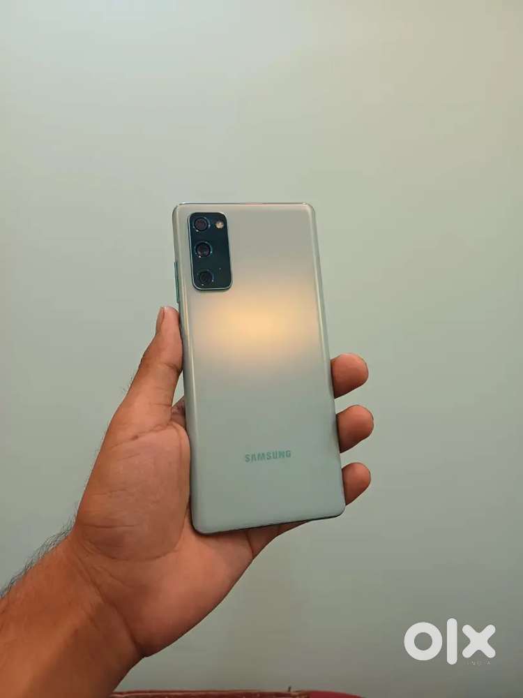 Samsung S20 Fe 5g Phone