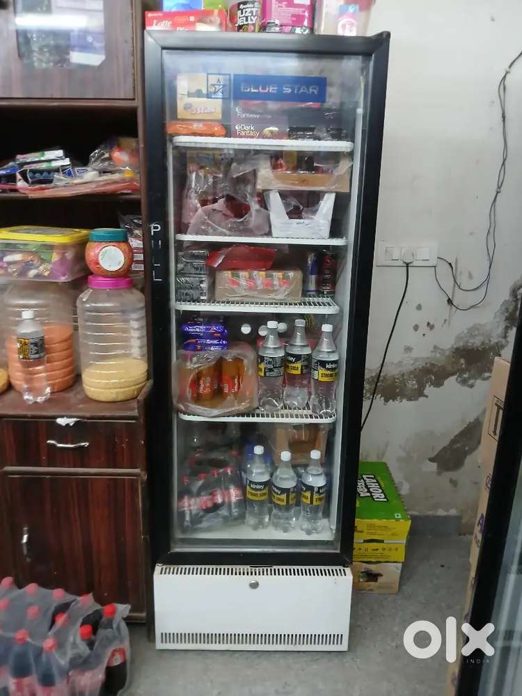 Blue star display fridge in very good condition for sale