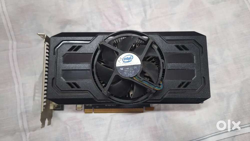 AMD Graphics Card R7 260x 2GB VRAM