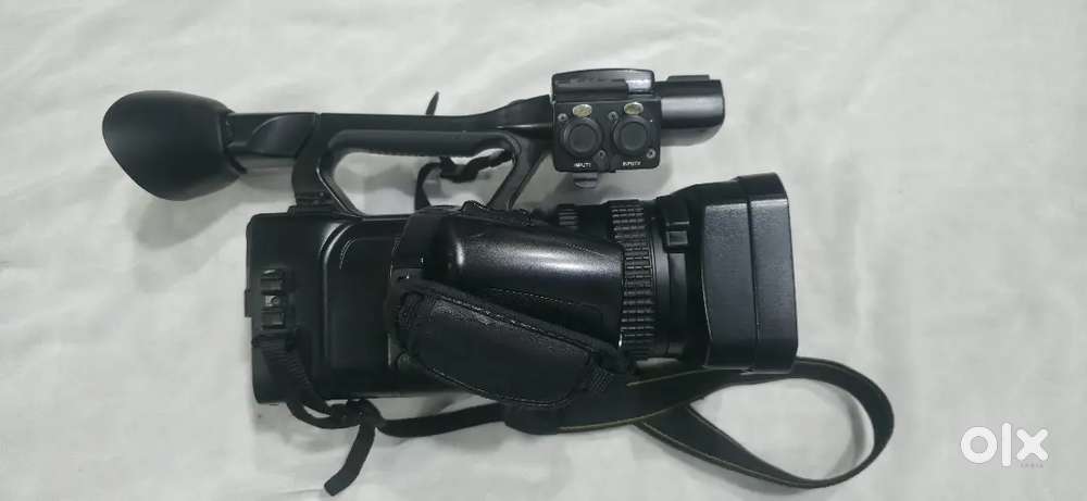 Sony NX-200 4K video camera