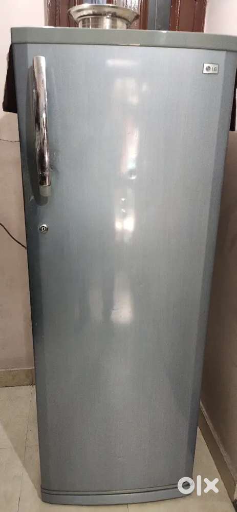 Lg Refrigerator 270 liters
