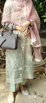 Heavy pakistani dresses