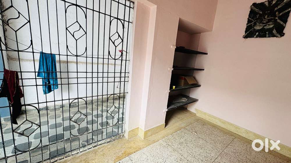 Located in kasaridih borsi main road