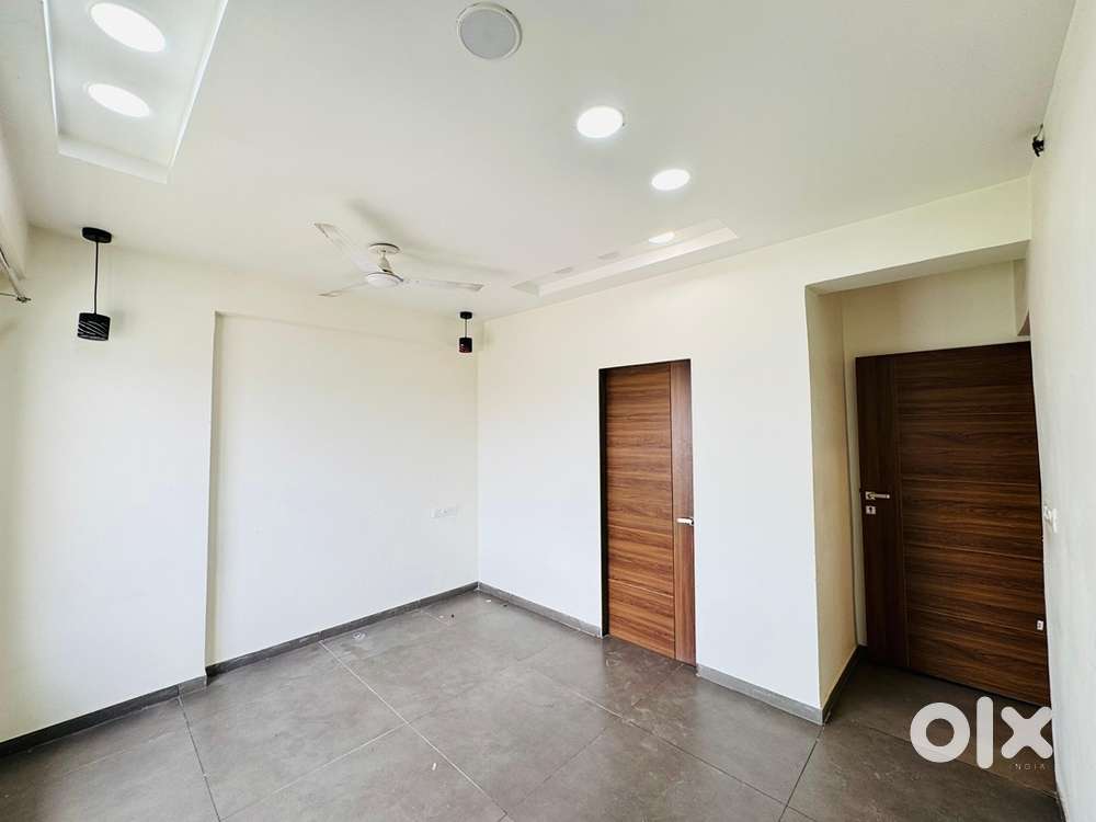 New Brand 2bhk Flat For Rent at Nr Gopi Restaurant Prahladnagar