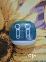 Boult z40 gaming Earbuds New Condition me hai
