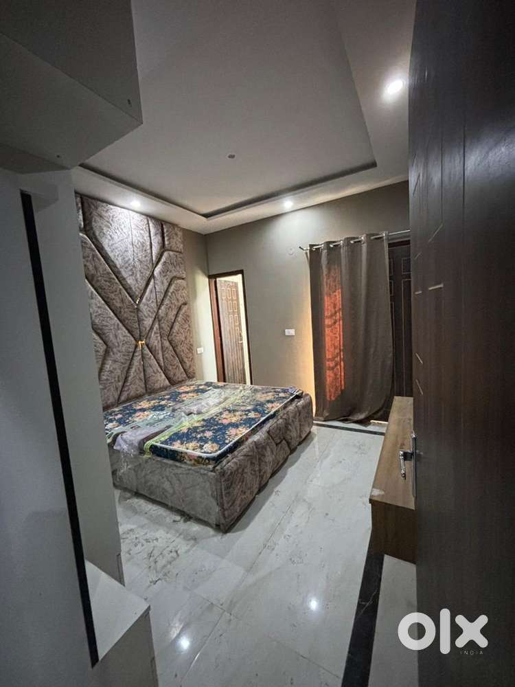 Comfortable & Classy 2 BHK Flat In Sector 127 SHIWALIK City
