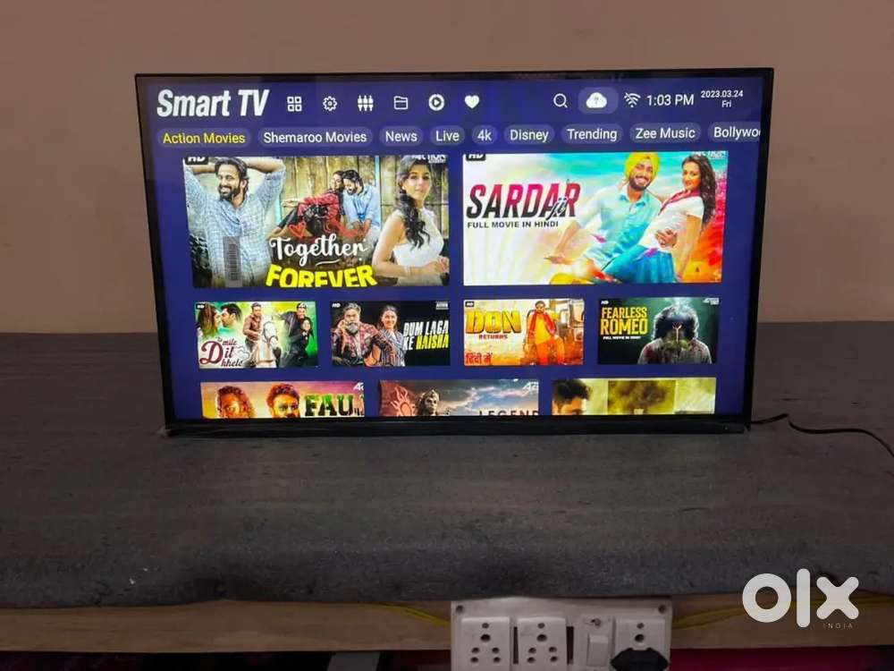 New 4k SMART 32i android led tv cinematic crystal display Dolby sound