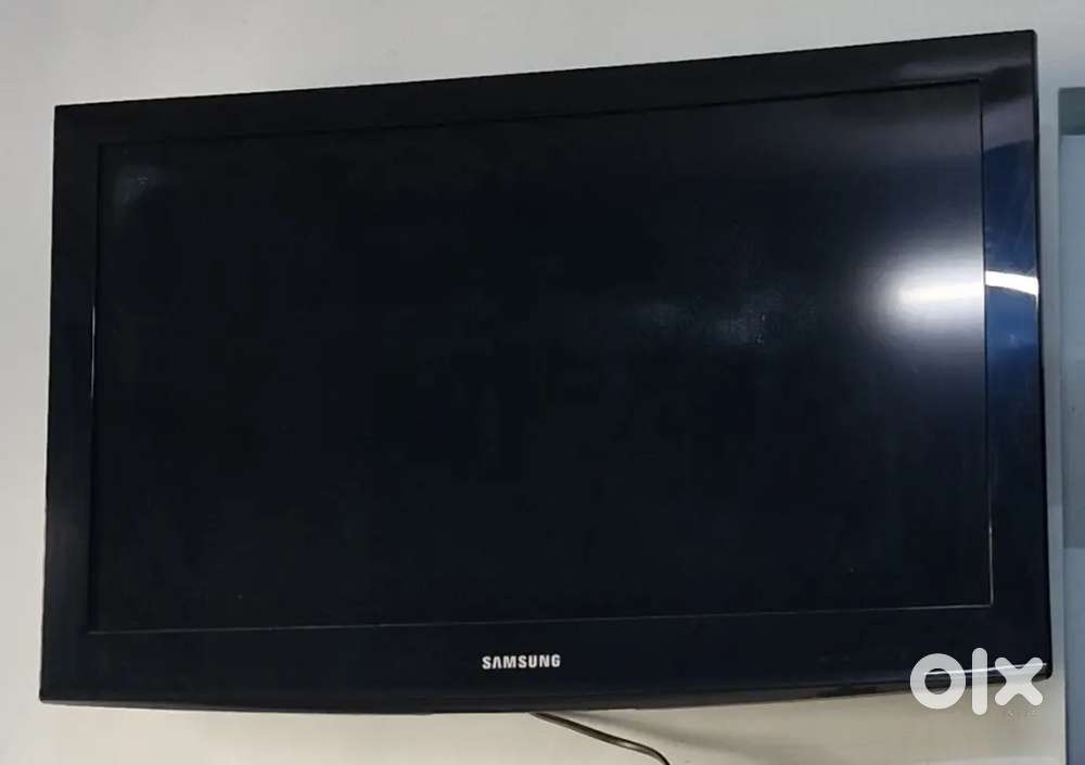 Samsung 32 inch LCD