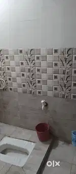 10/12 ka room hai with bath room