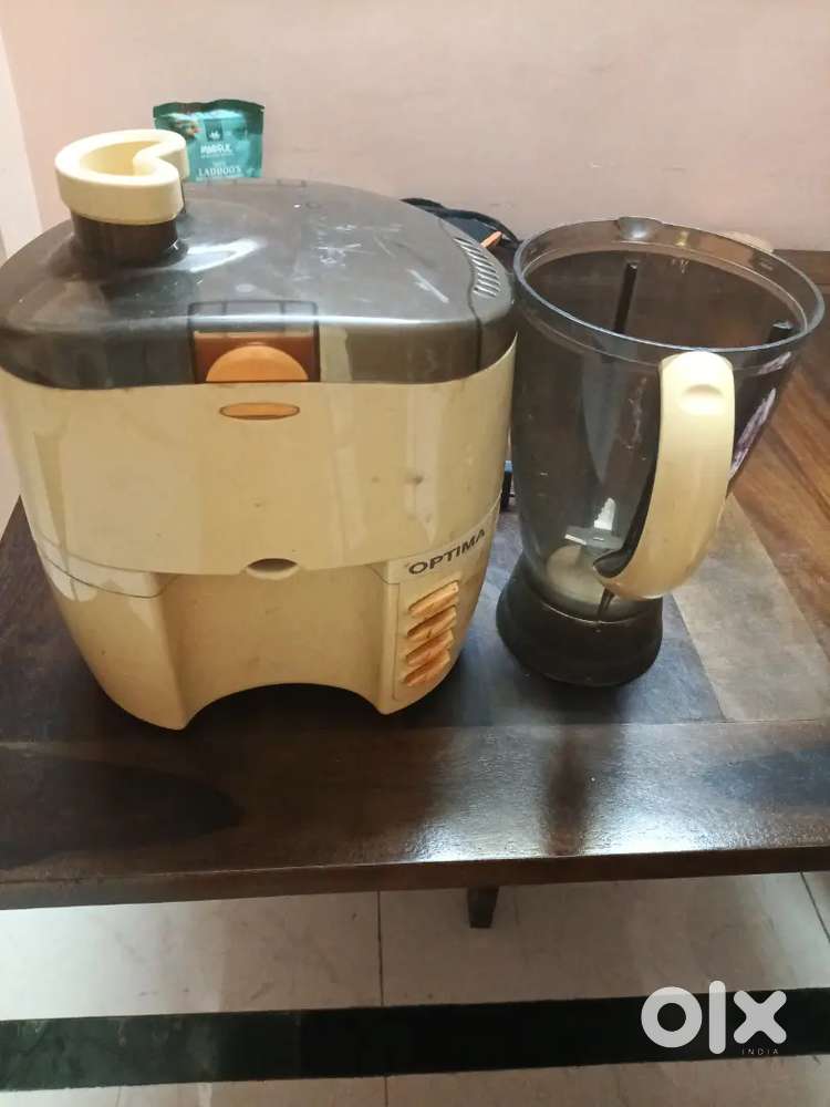 Food processor and jucer