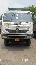 TATA signa 4825TK 16 wheeler Tipper with AC fitted i
