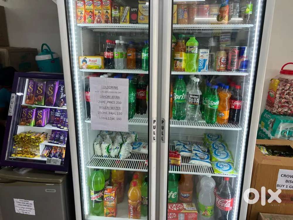 Cold drink fridge