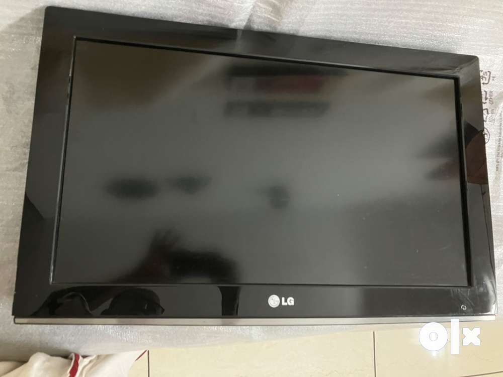 LCD LG TV auto program turning,audio vedio component antenna USB input