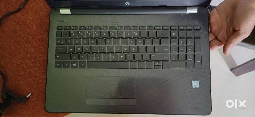 HP Intel Core I3 6th Gen 6006u (8gb/1tb)