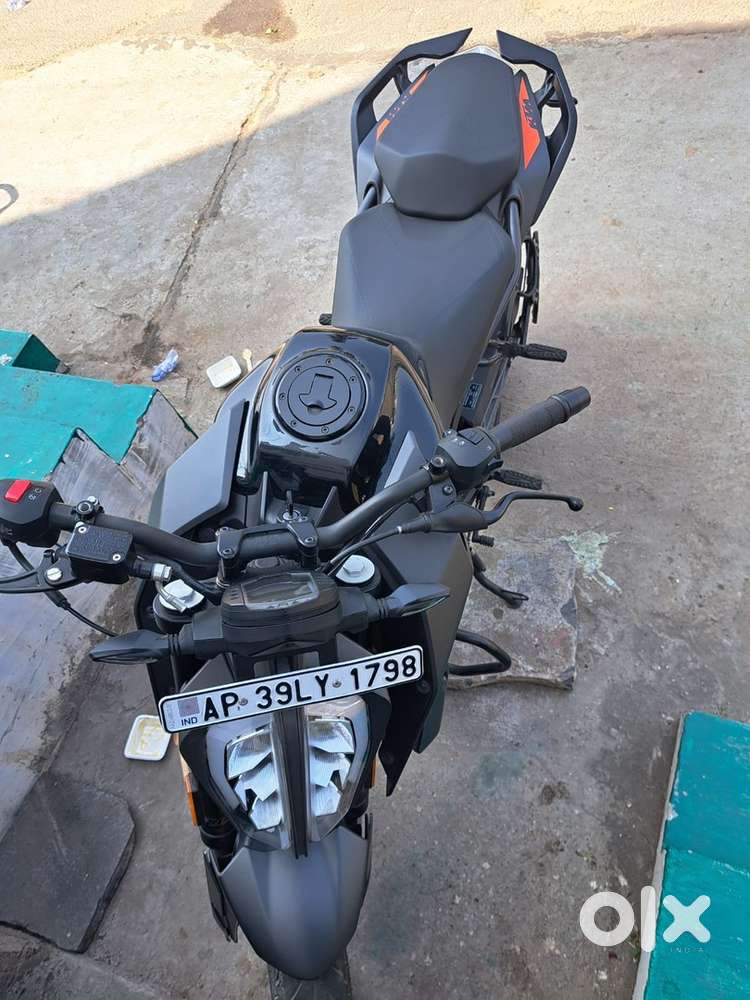 Show room maintenance