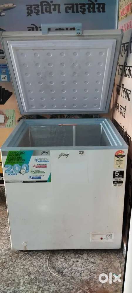 Deep freezer chalu hai fresh h only 6 mahine ka use hai 196 litre