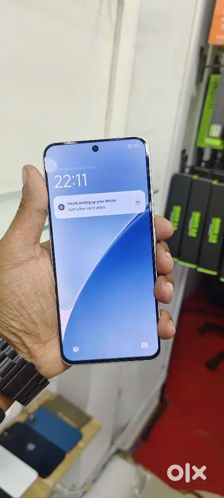 XIAOMI 15 16/512GB WARRENTY REMANING FULL BOX AVAILABLE