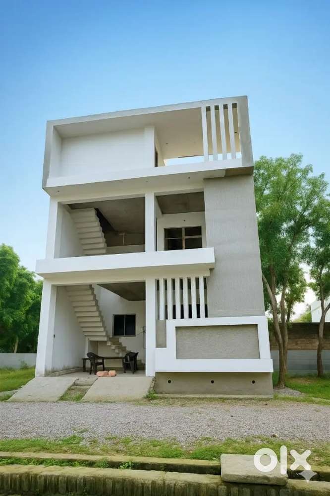 3 Bhk Row house for sale in krishna nagar