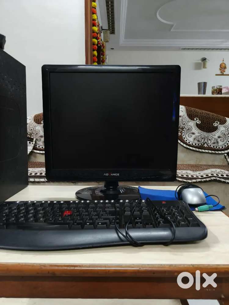 Computer(Desktop, CPU, Keyboard, Mouse)