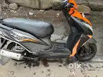 2nd owner ,  piche ka tyre  new hai MRF original tyre