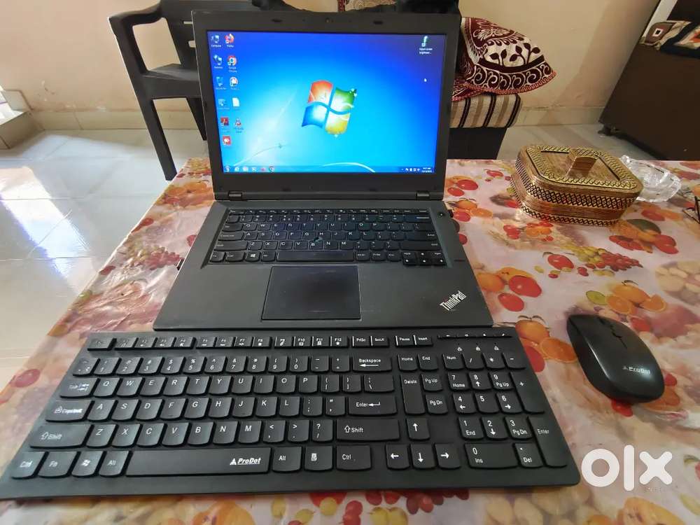 Lenovo ThinkPad Intel core i5, 8gb RAM, 256 SSD