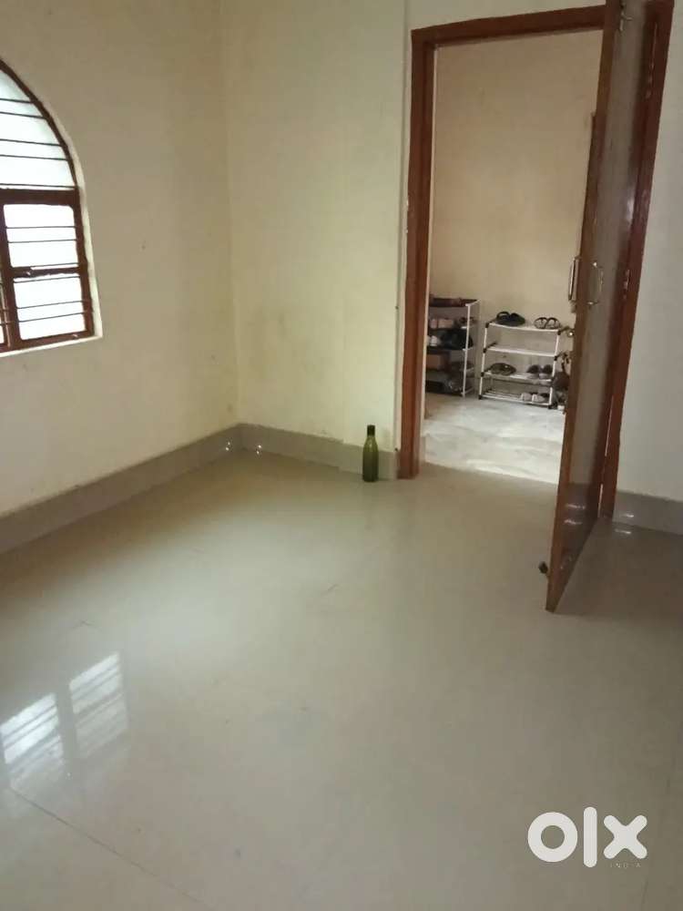 Independent house for living, bachelor boys and girls, family,