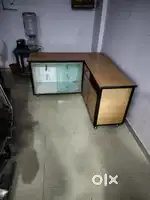L shaped TV unit