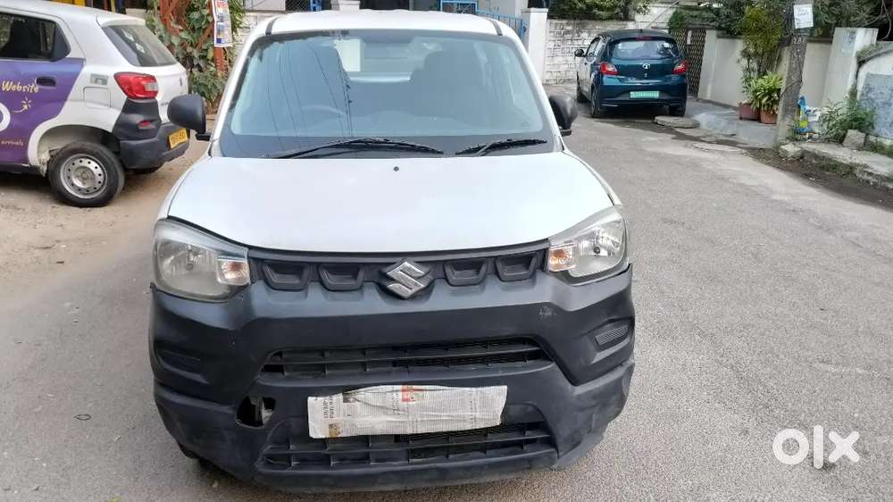 2022 model maruti Suzuki lxi cng 2 vehicle s available