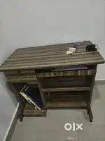 Computer table for sell