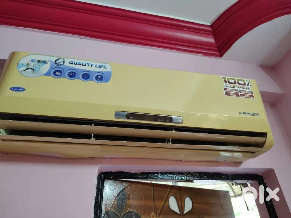 Carrier AC 8 years old good working condition