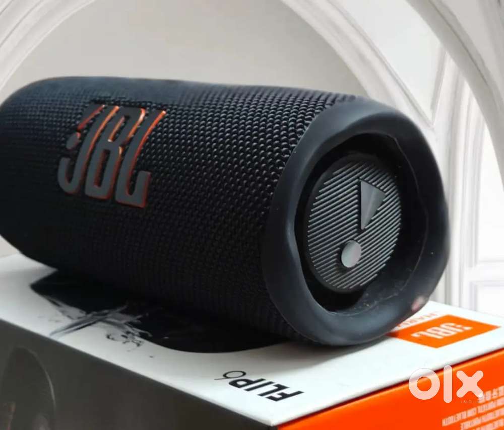 JBL Flip 6 Wireless Bluetooth Speaker(Black)