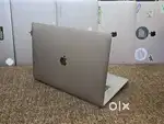 Apple Macbook Pro  2018  i7/16/512GB/5.5gb GFx 15inch Retina Display