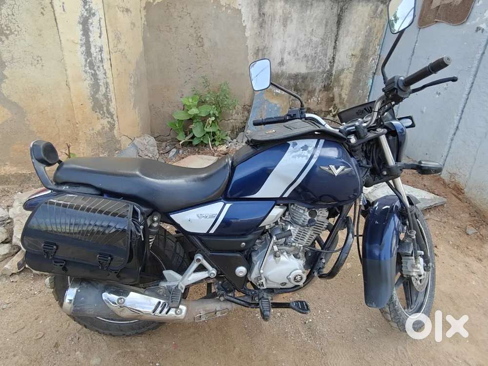 Bajan vikrant V15, 2nd Owner , bike in Excellent condition.
