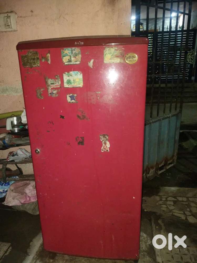 Lg fridge (165) litre