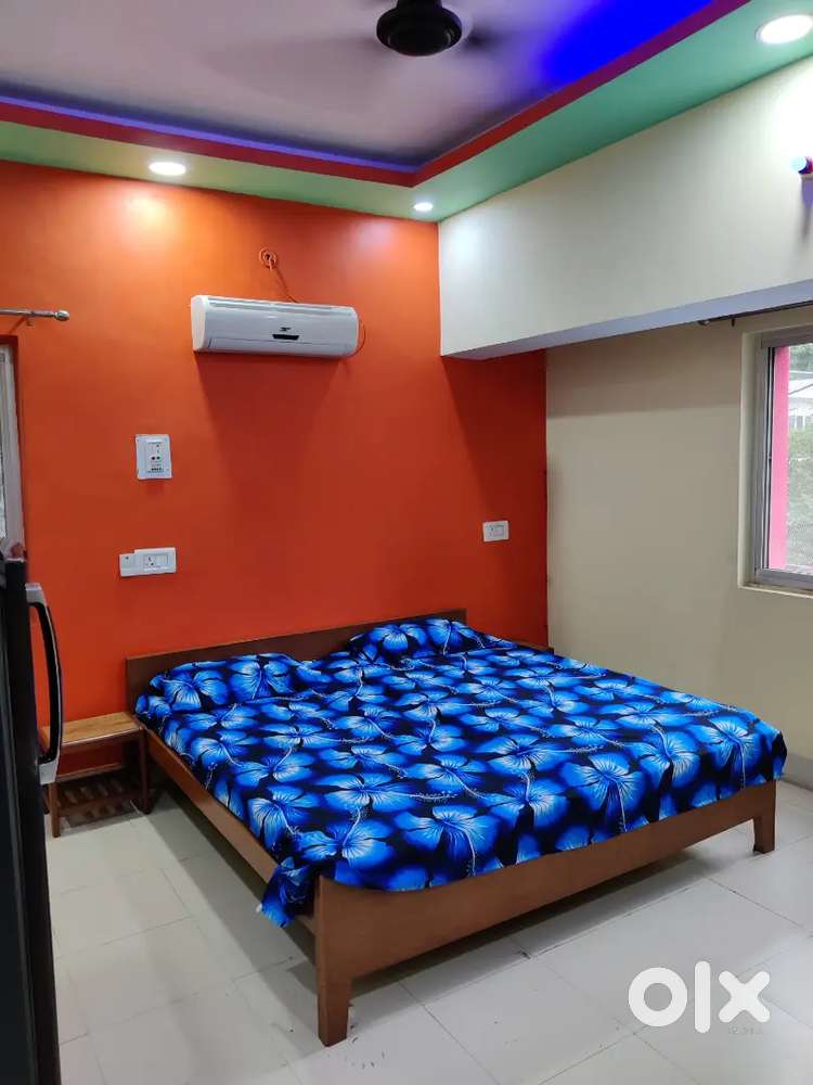 Luxury fully furnished room for rent