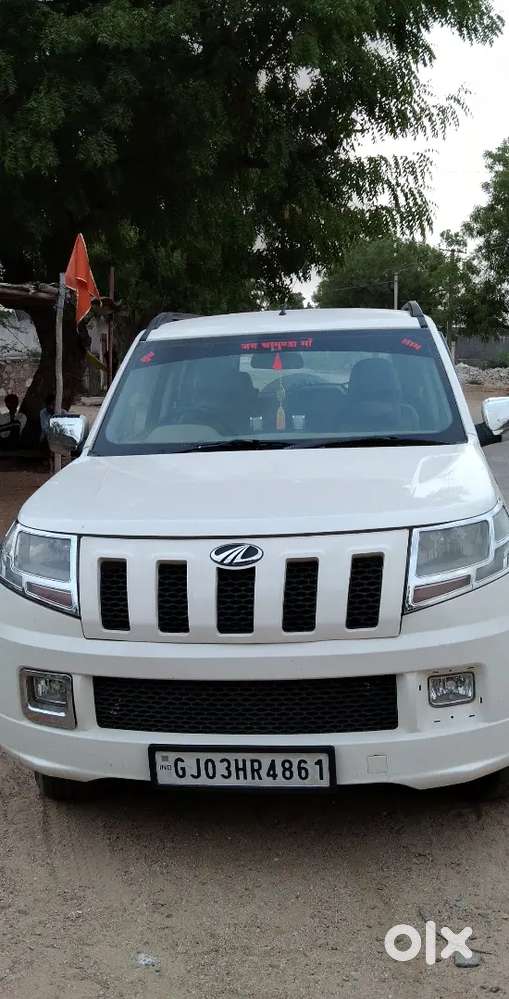 Mahindra TUV 300 2016 Diesel 28000 Km Driven