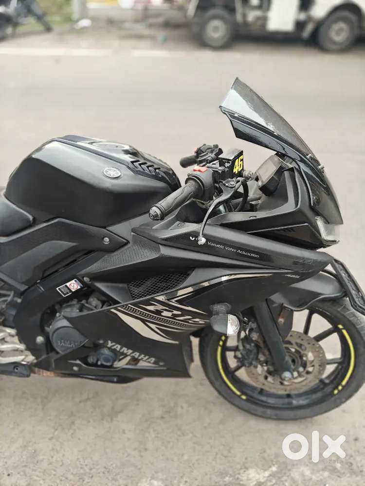 Yamaha R15 V3