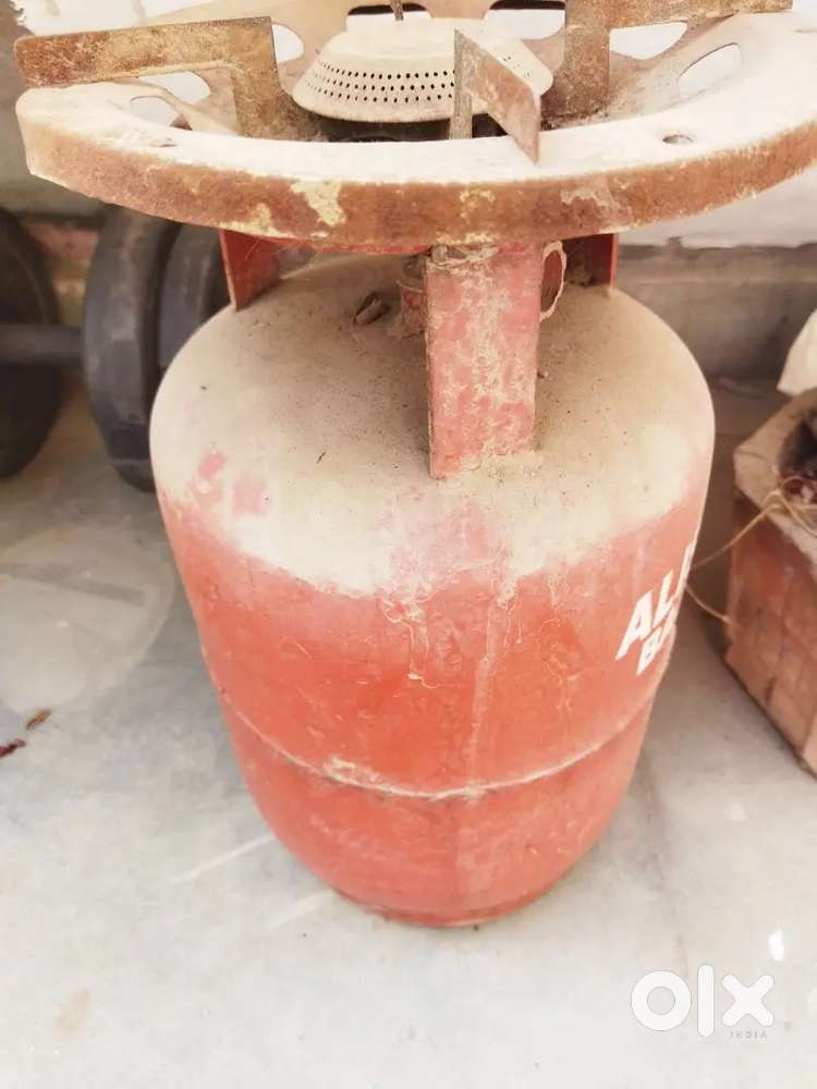 Gas stove for sale 499rs