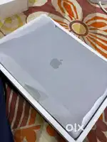 Macbook pro M2 chip 13 inch set 8gb ram 256gb