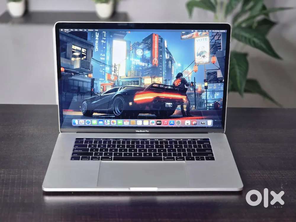 MacGallery Macbook Pro A1990 Touchbar 32gb/512gb/512gb GFX All Ok.