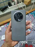 Realme 14pro+ (8/256) 4months old only. All accessories available.