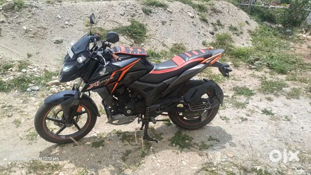 Honda X- Blade