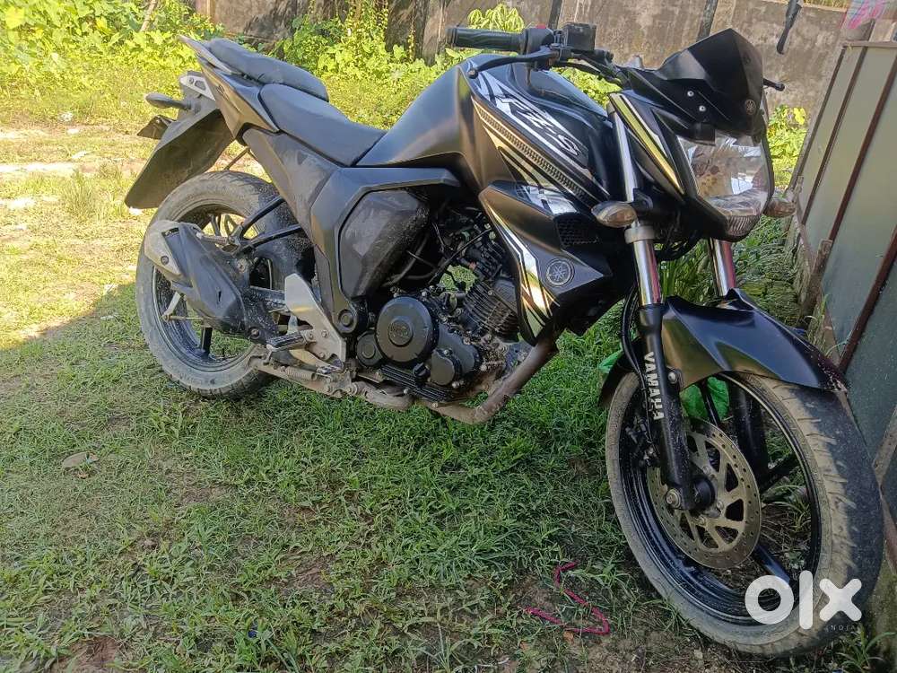 Fresh condition.Fzs Yamaha.