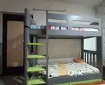 Bunk bed with mattress