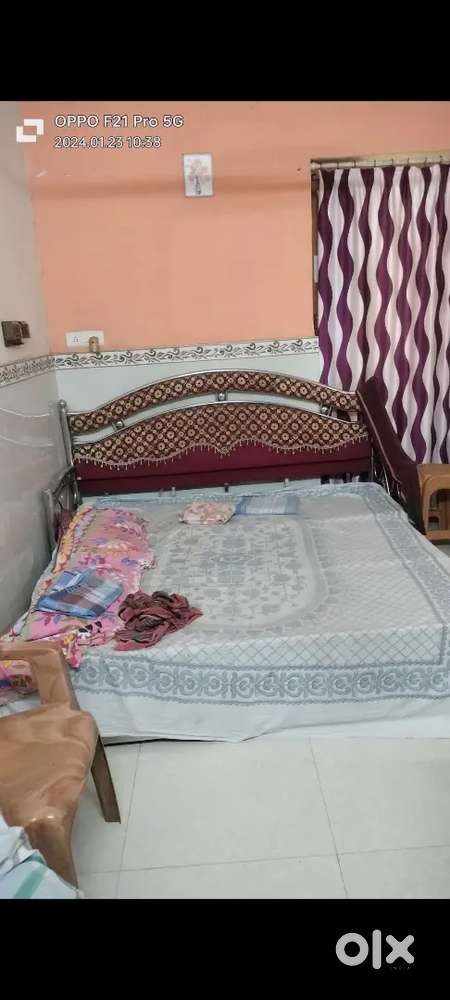 Sofa combad steel 6/6 with storage box in good condition