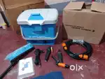 Cleaning vehicle wash pressure