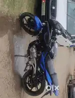 Pulsar 220