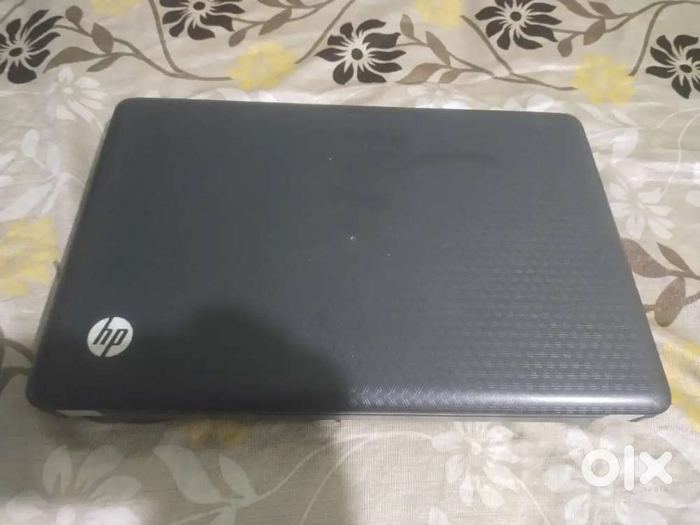 Hp loptap ( core i3 / 4gb / 256  good condition